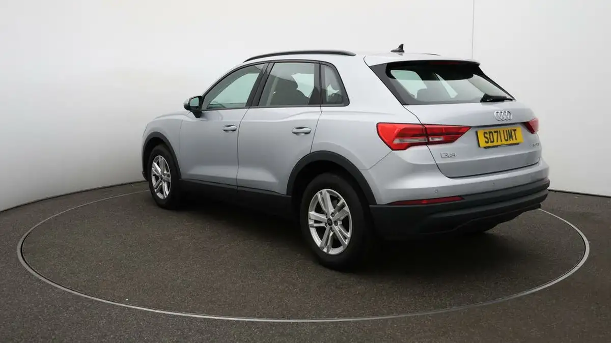 2022-audi-q3-15-35-tfsi-technik-cod-s-tronic-big-54