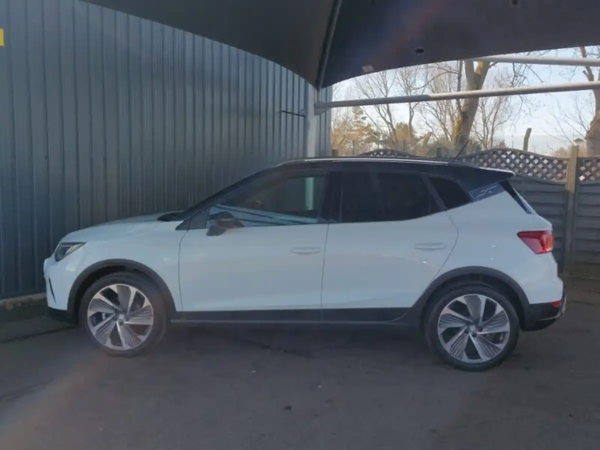 2023-seat-arona-10-tsi-fr-sport-big-3