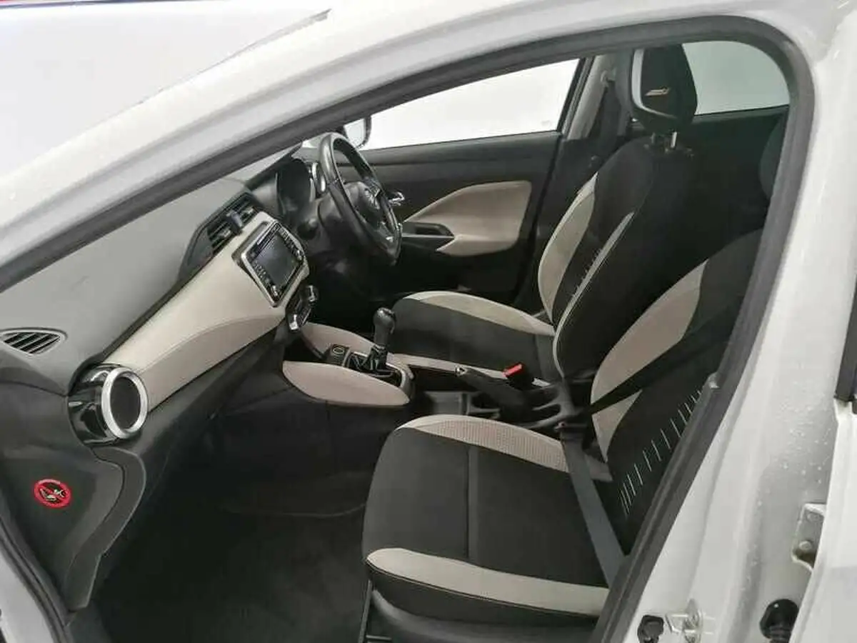 2017-nissan-micra-09-ig-t-tekna-big-13