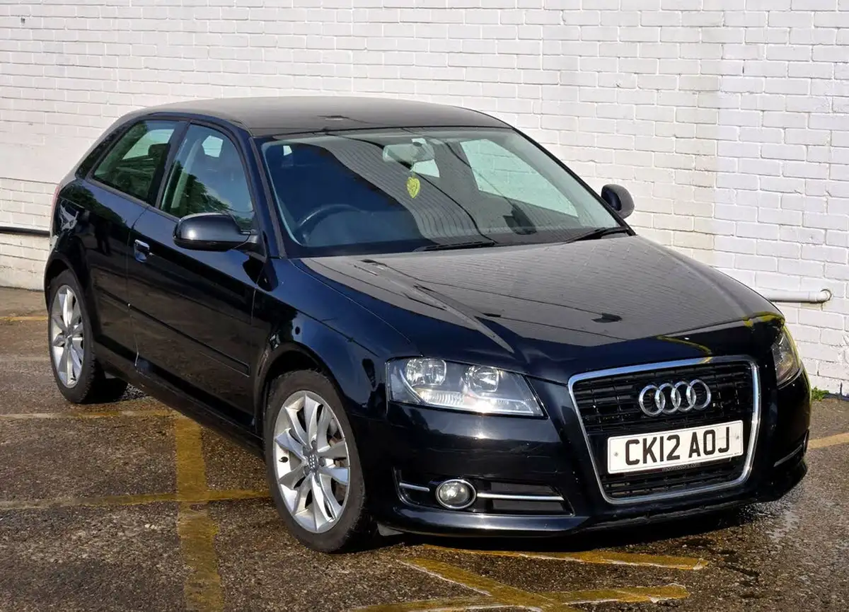 2012-audi-a3-20td-sport-140ps-hatchback-3d-big-1