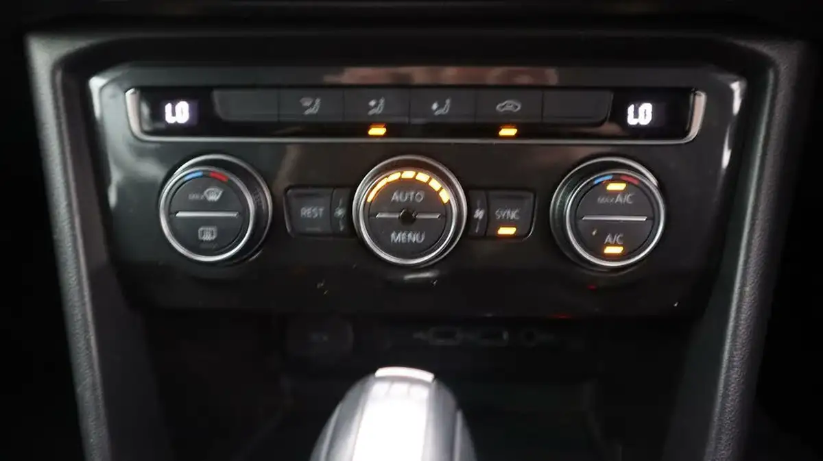2020-seat-tarraco-20tdi-xcellence-150ps-dsg-4drive-big-11