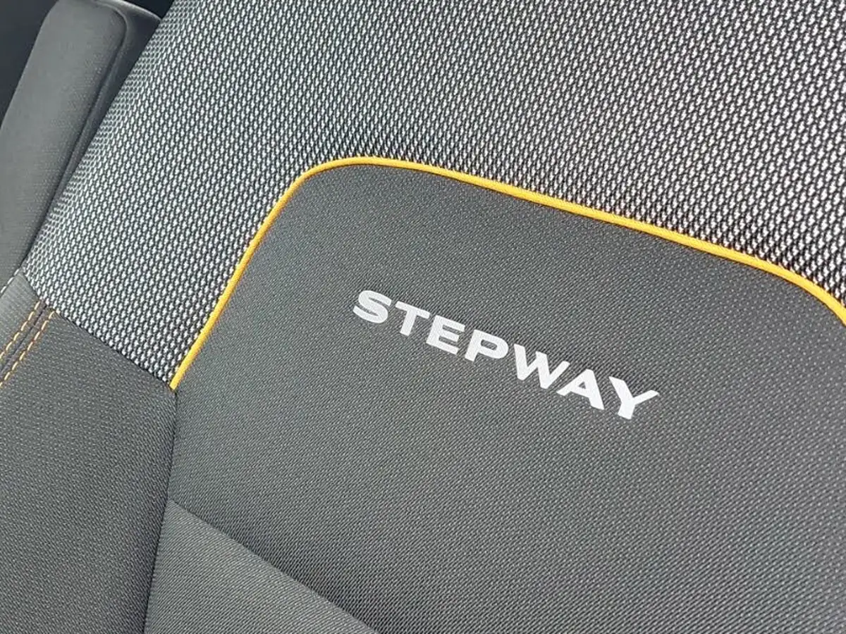2021-dacia-sandero-stepway-10-tce-essential-90bhp-big-13