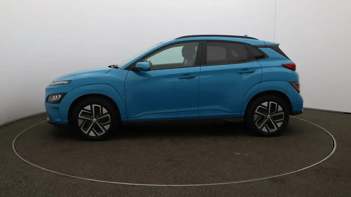 2021-hyundai-kona-e-ultimate-big-57