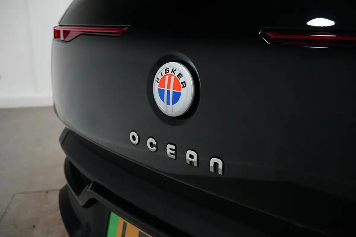 2024-fisker-ocean-e-sport-big-13