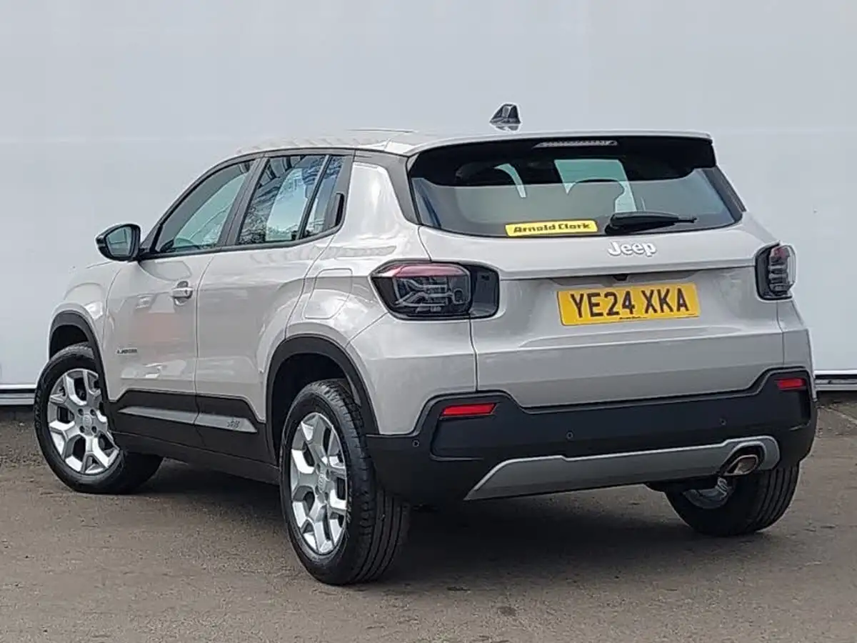 2024-jeep-avenger-12-gse-altitude-big-1