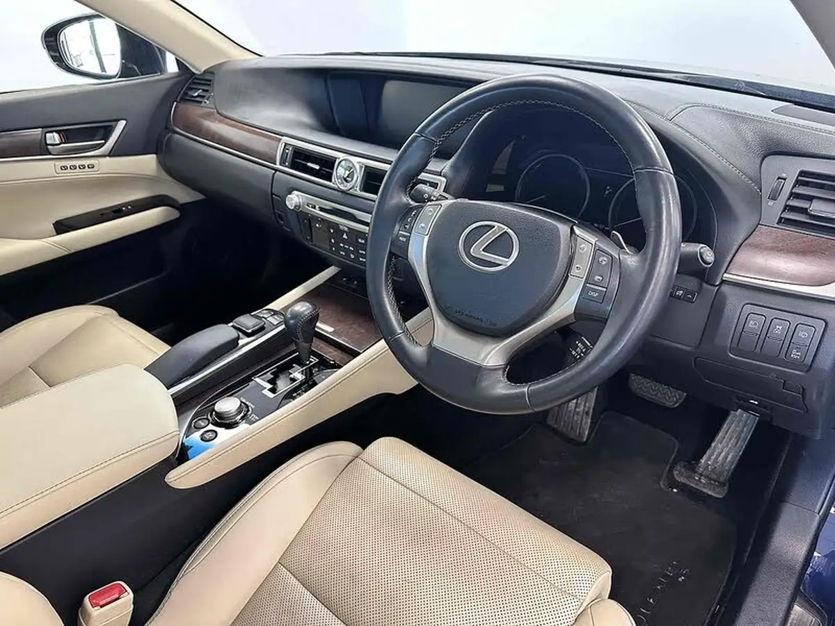 2012-lexus-gs-450h-35-premier-auto-big-10