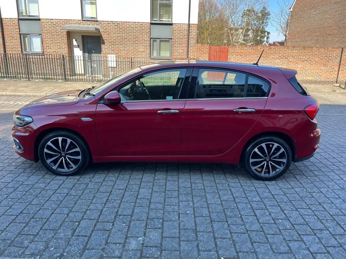 2016-fiat-tipo-13multijet-lounge-hatchback-big-6