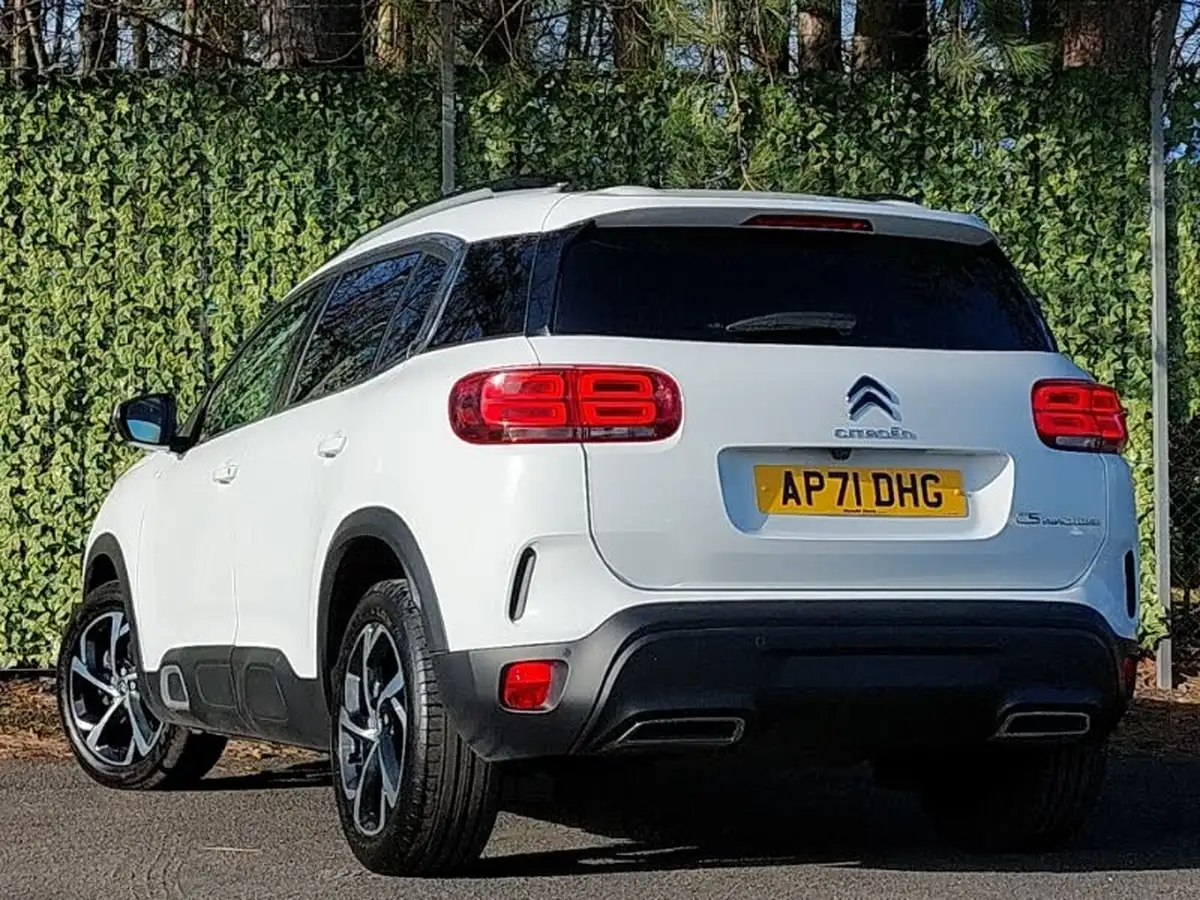 2021-citroen-c5-aircross-12-puretech-shine-big-1