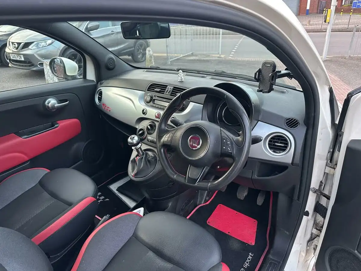 2015-fiat-500-12-s-big-17