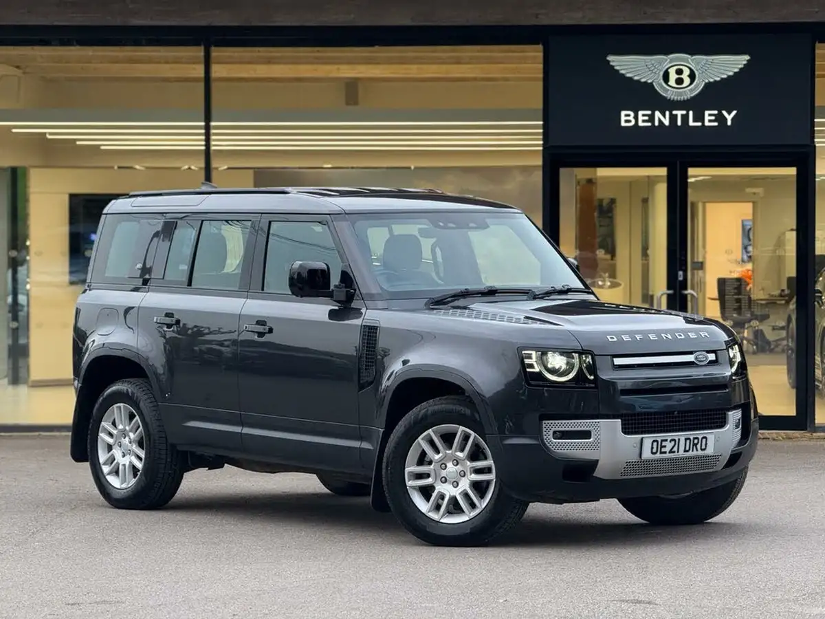 2021-land-rover-110-defender-30-d250-se-big-0