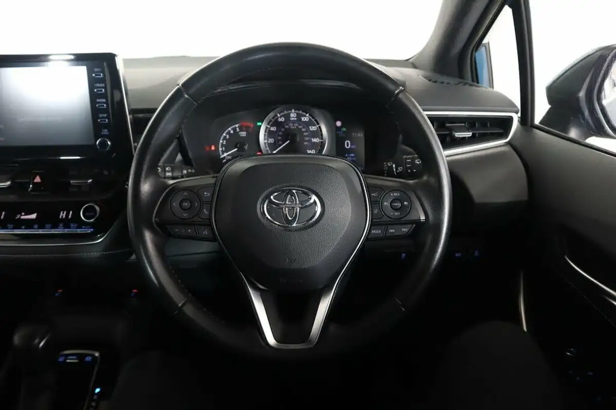 2020-toyota-corolla-18-vvt-i-icon-spare-wheel-hatchback-5d-big-36