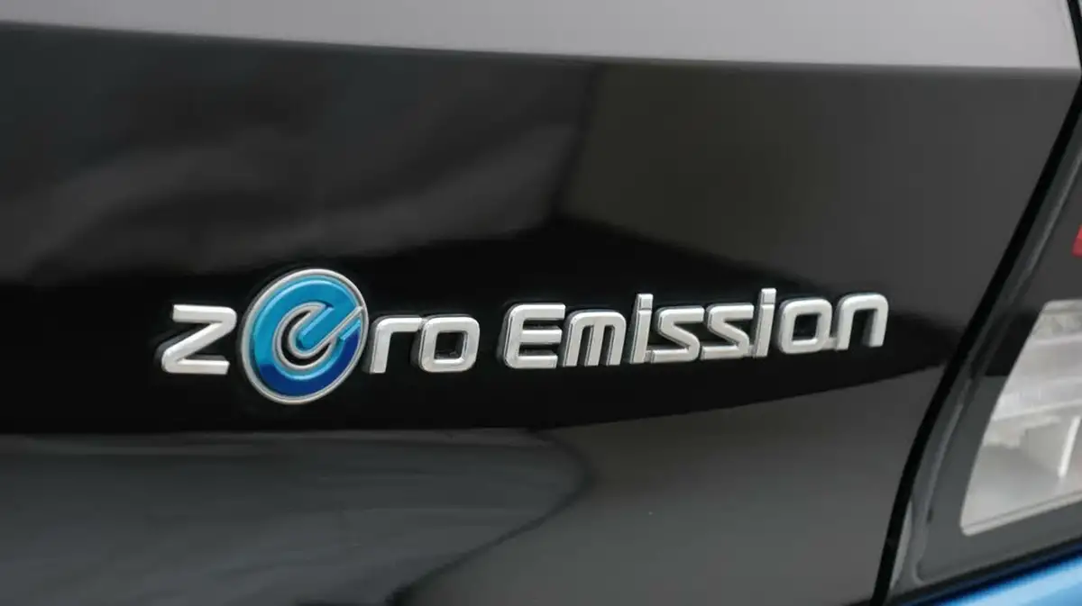 2021-nissan-leaf-e-n-connecta-big-23