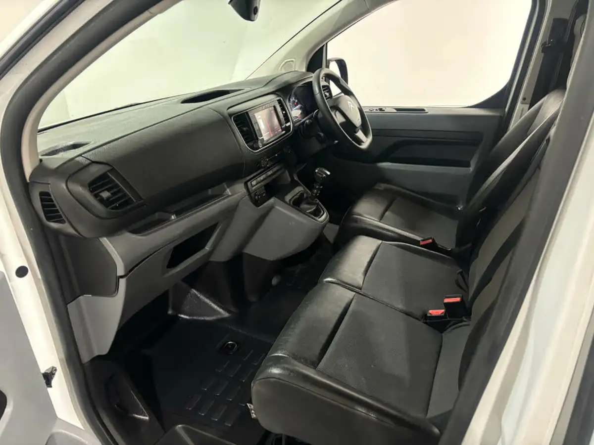 2021-citroen-dispatch-15bluehdi-enterprise-pro-m-1000-big-38