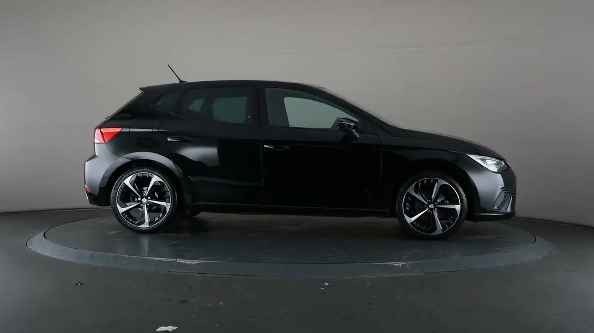 2022-seat-ibiza-10-tsi-fr-sport-110ps-dsg-big-57