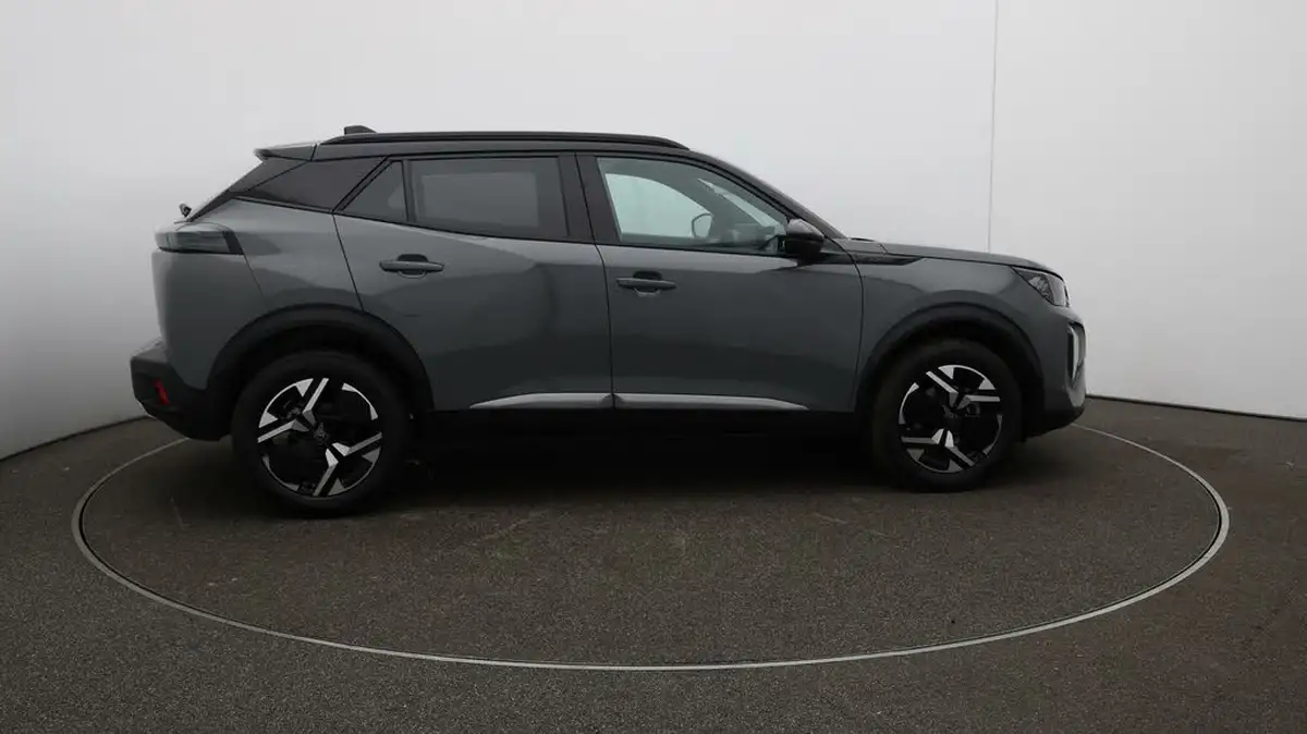 2024-peugeot-2008-suv-12-puretech-gt-130ps-eat8-big-8