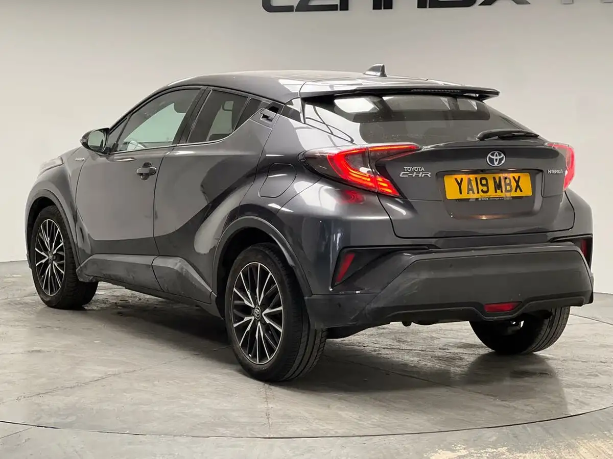 2019-toyota-c-hr-18-vvt-i-excel-big-3