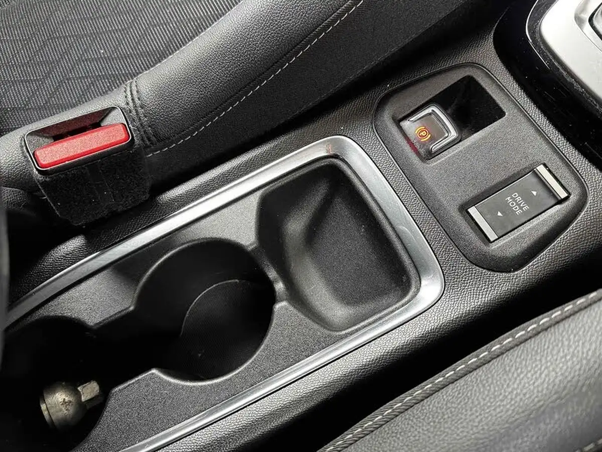 2022-vauxhall-corsa-e-elite-premium-big-31