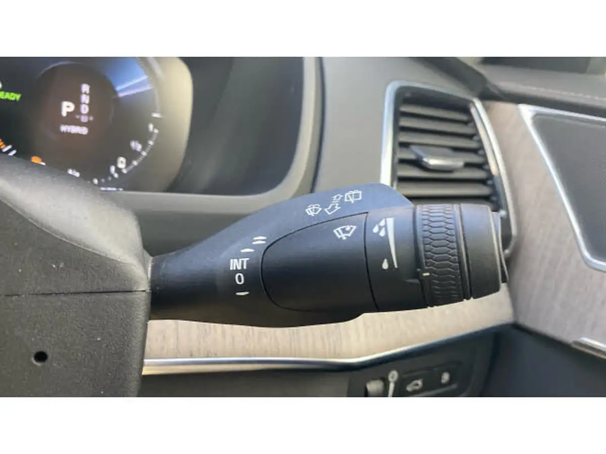2021-volvo-xc90-20-t8-inscription-390bhp-big-23
