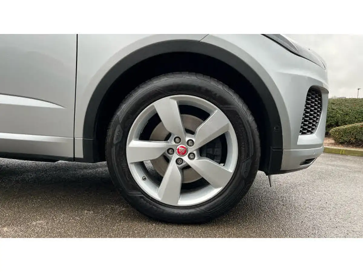 2018-jaguar-e-pace-20-i4-r-dynamic-se-249ps-big-7