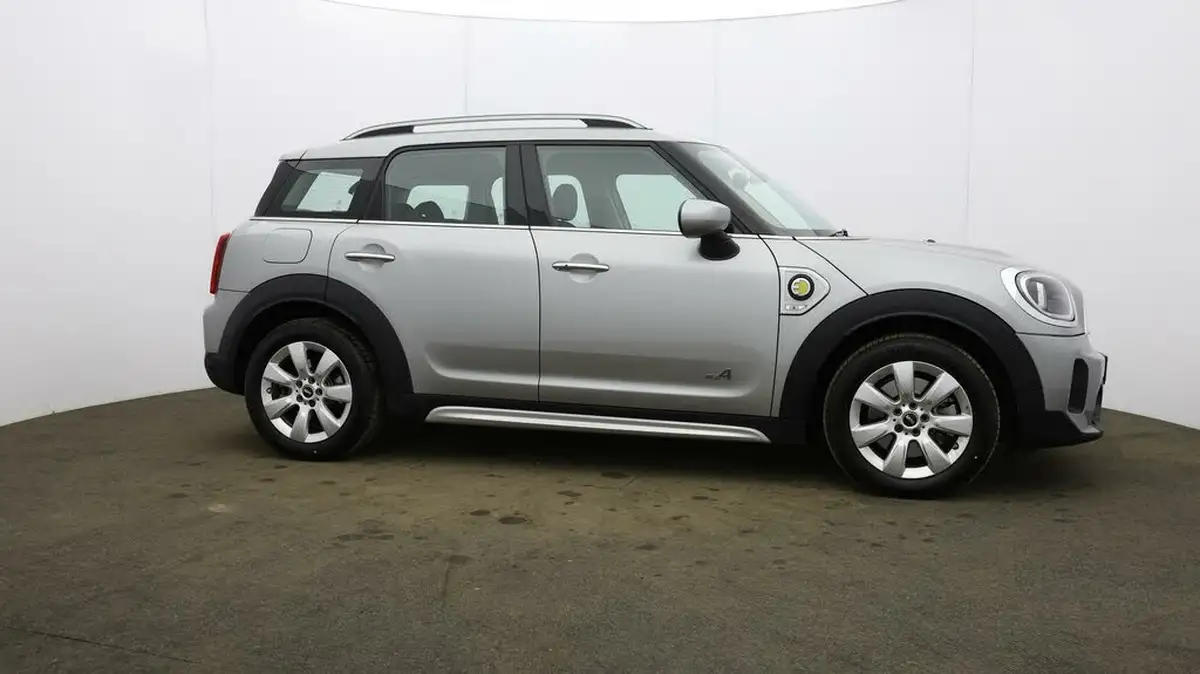 2023-mini-countryman-15-cooper-s-e-phev-classic-premium-big-42