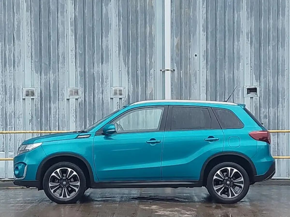 2022-suzuki-vitara-14-boosterjet-sz5-allgrip-big-3