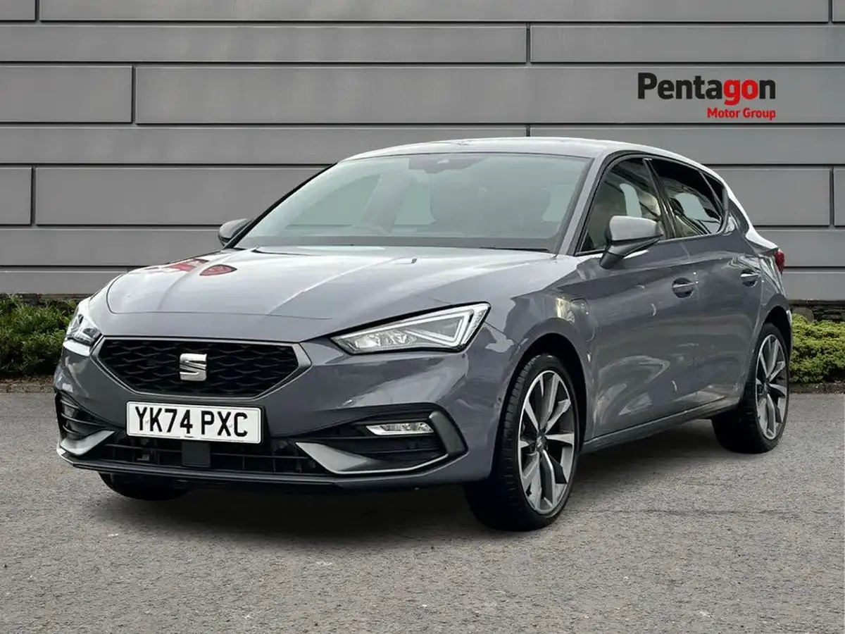 2024-seat-leon-14-e-hybrid-fr-sport-hatchback-big-2