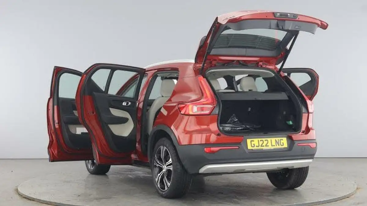 2022-volvo-xc40-15-t5-inscription-pro-big-10