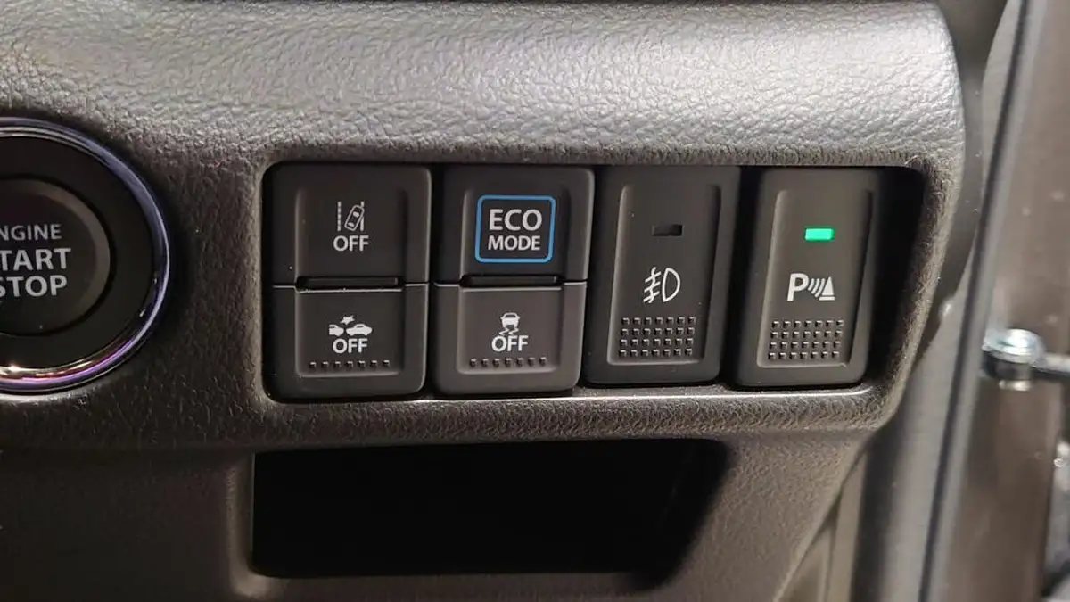 2024-suzuki-s-cross-15-ultra-allgrip-big-25