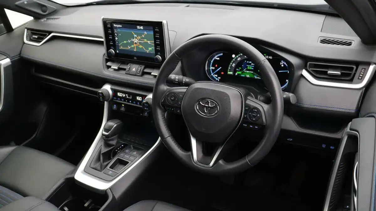 2022-toyota-rav4-25-vvt-i-dynamic-215bhp-big-9