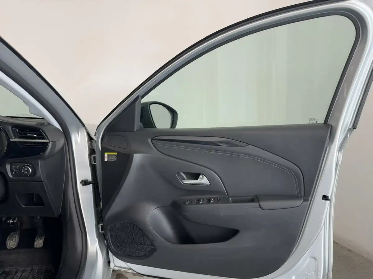 2022-vauxhall-corsa-12-turbo-elite-edition-big-16