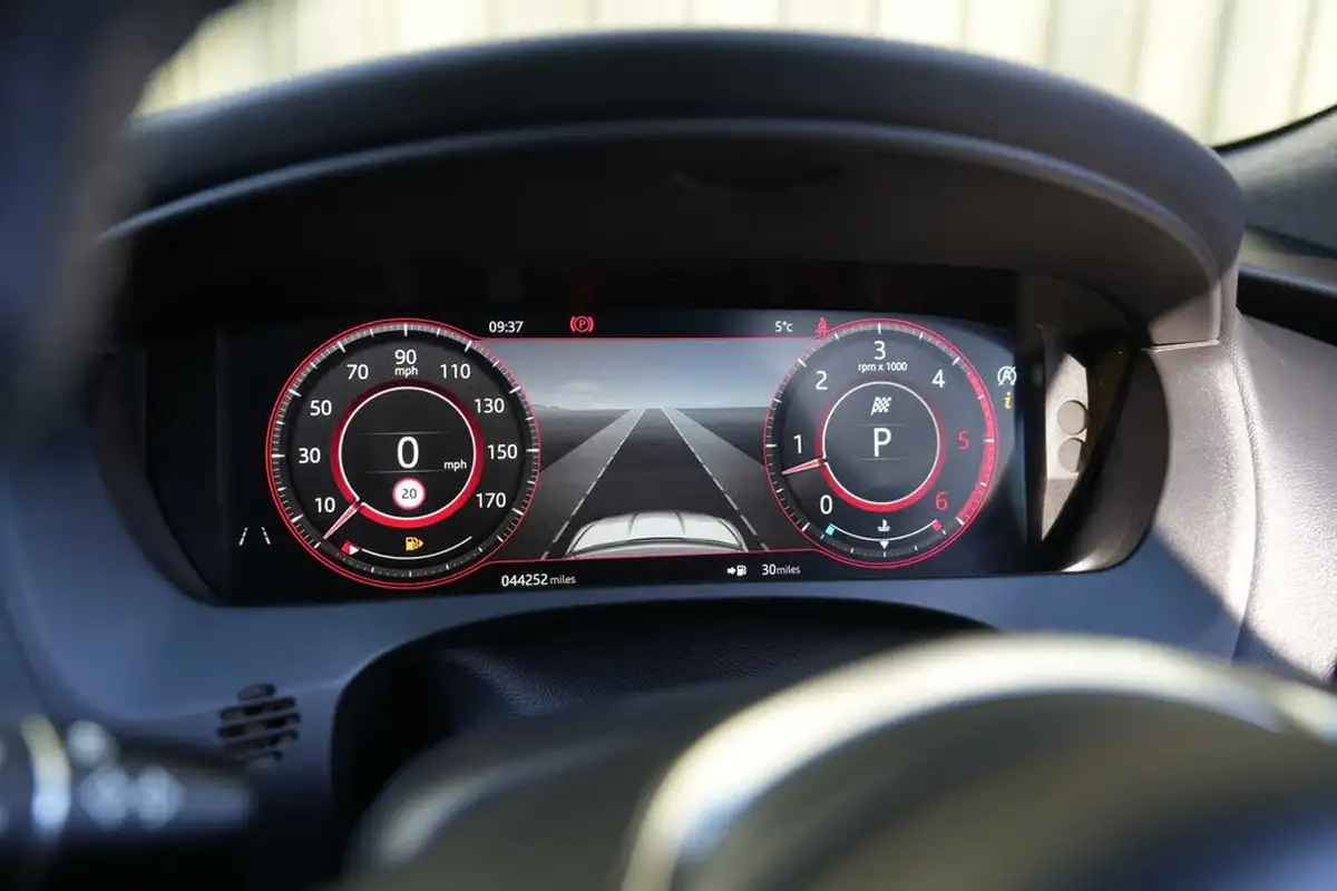 2019-jaguar-f-pace-30td-s-v6-ss-big-24
