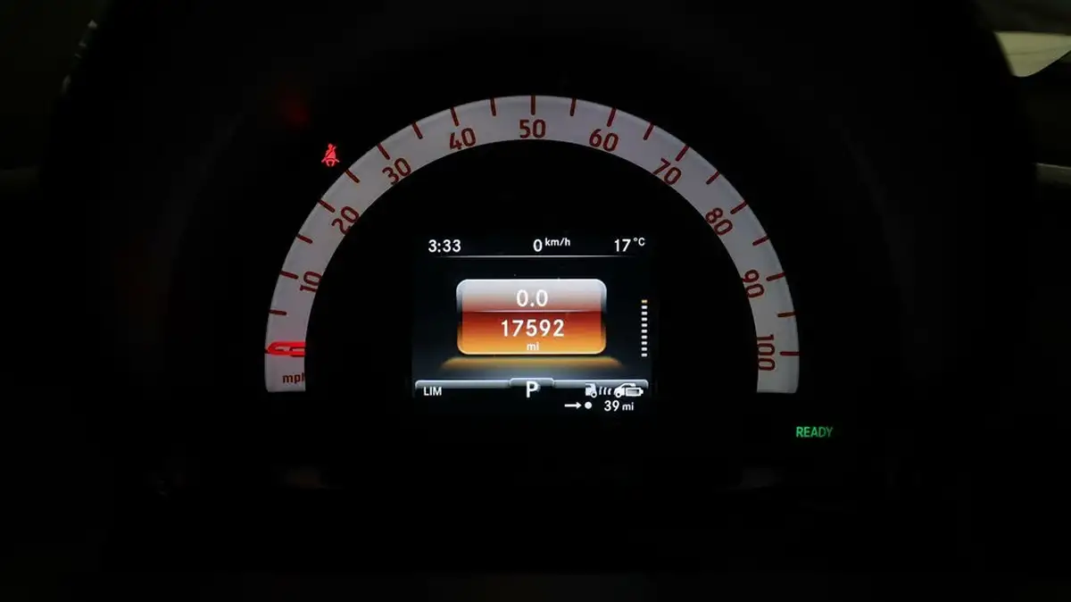 2020-smart-forfour-eq-pulse-premium-big-9