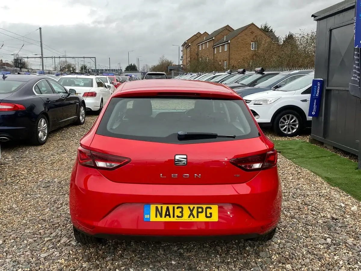 2013-seat-leon-12-se-105ps-hatchback-5d-big-8