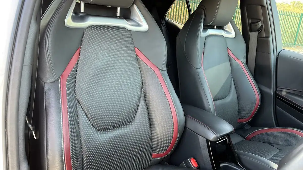 2022-toyota-corolla-18-vvt-i-excel-120bhp-trk-hatchback-big-23