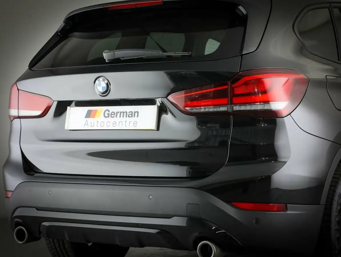 2021-bmw-x1-20-xdrive20i-xline-big-5