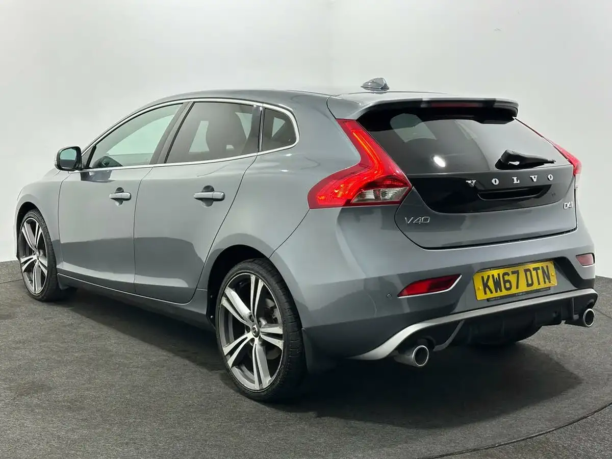 2017-volvo-v40-20td-d4-r-design-pro-geartronic-big-51