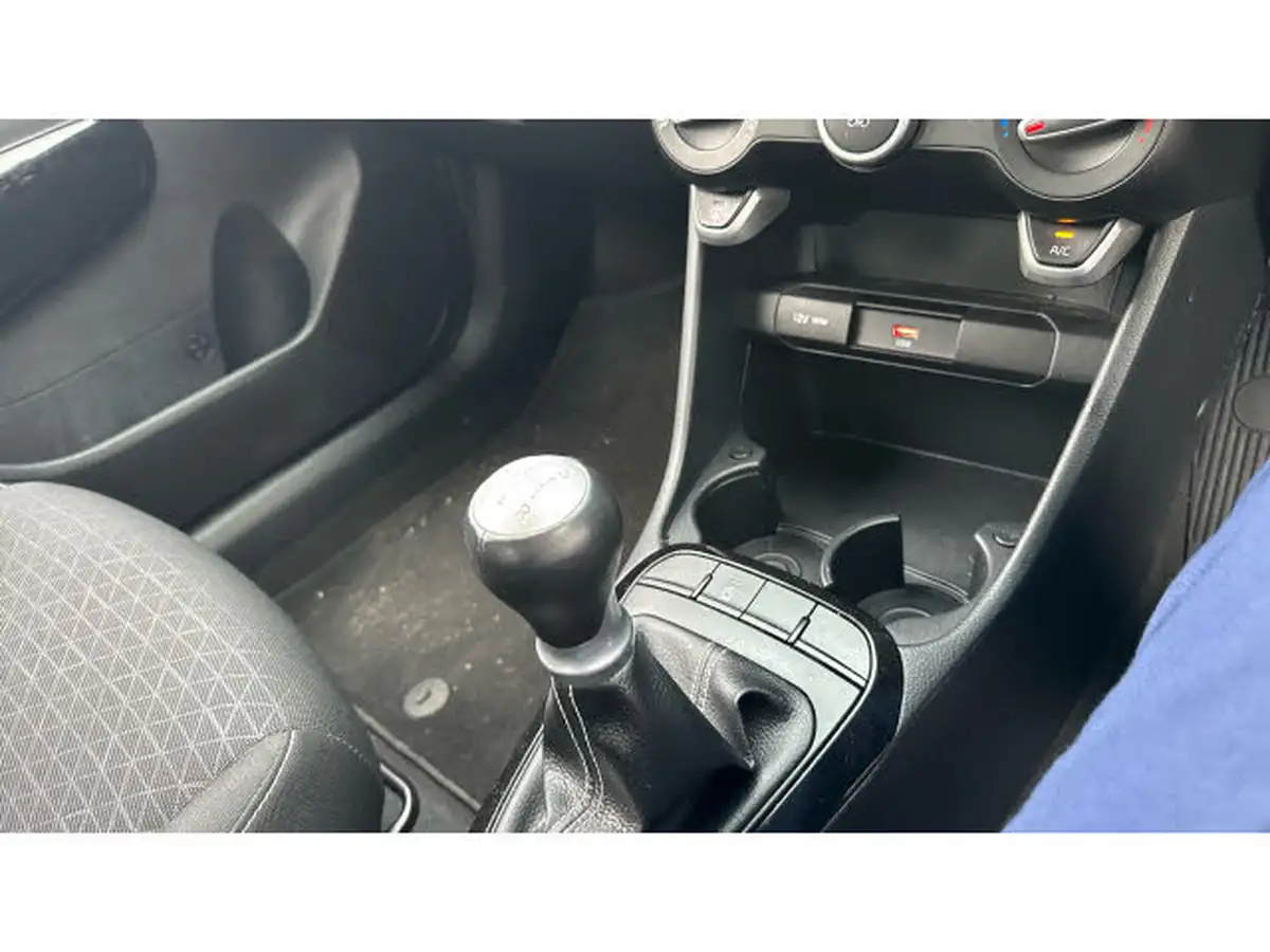 2021-kia-picanto-10-2-big-13
