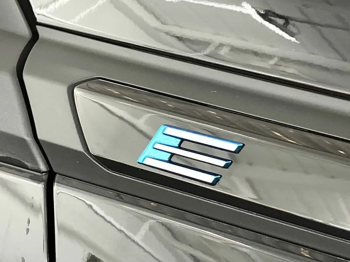 2024-peugeot-2008-suv-e-gt-136ps-50kwh-big-57