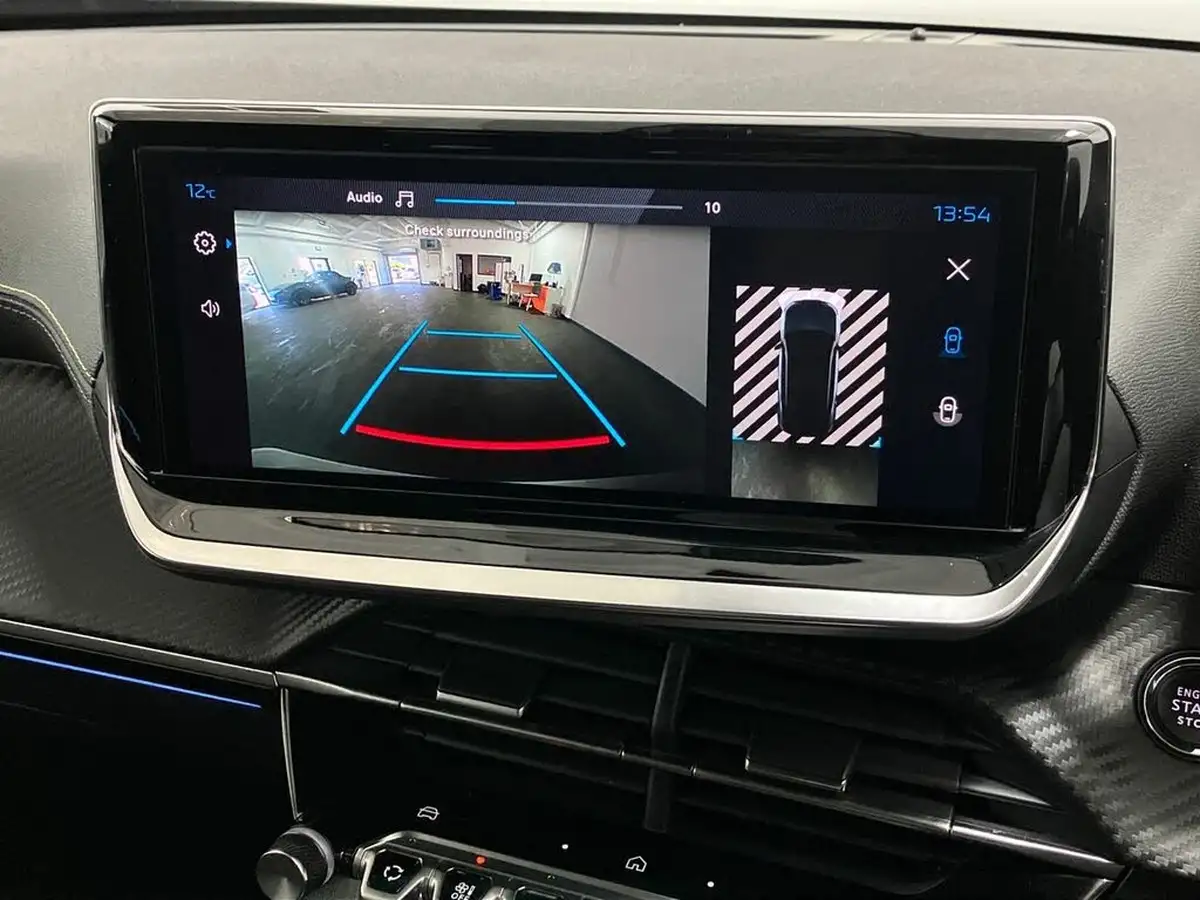 2024-peugeot-2008-suv-e-gt-136ps-50kwh-big-33