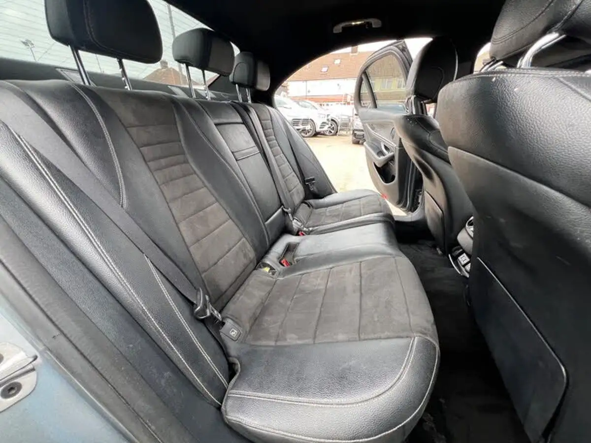 2019-mercedes-benz-e-class-20d-e220d-amg-line-saloon-4d-plus-big-7