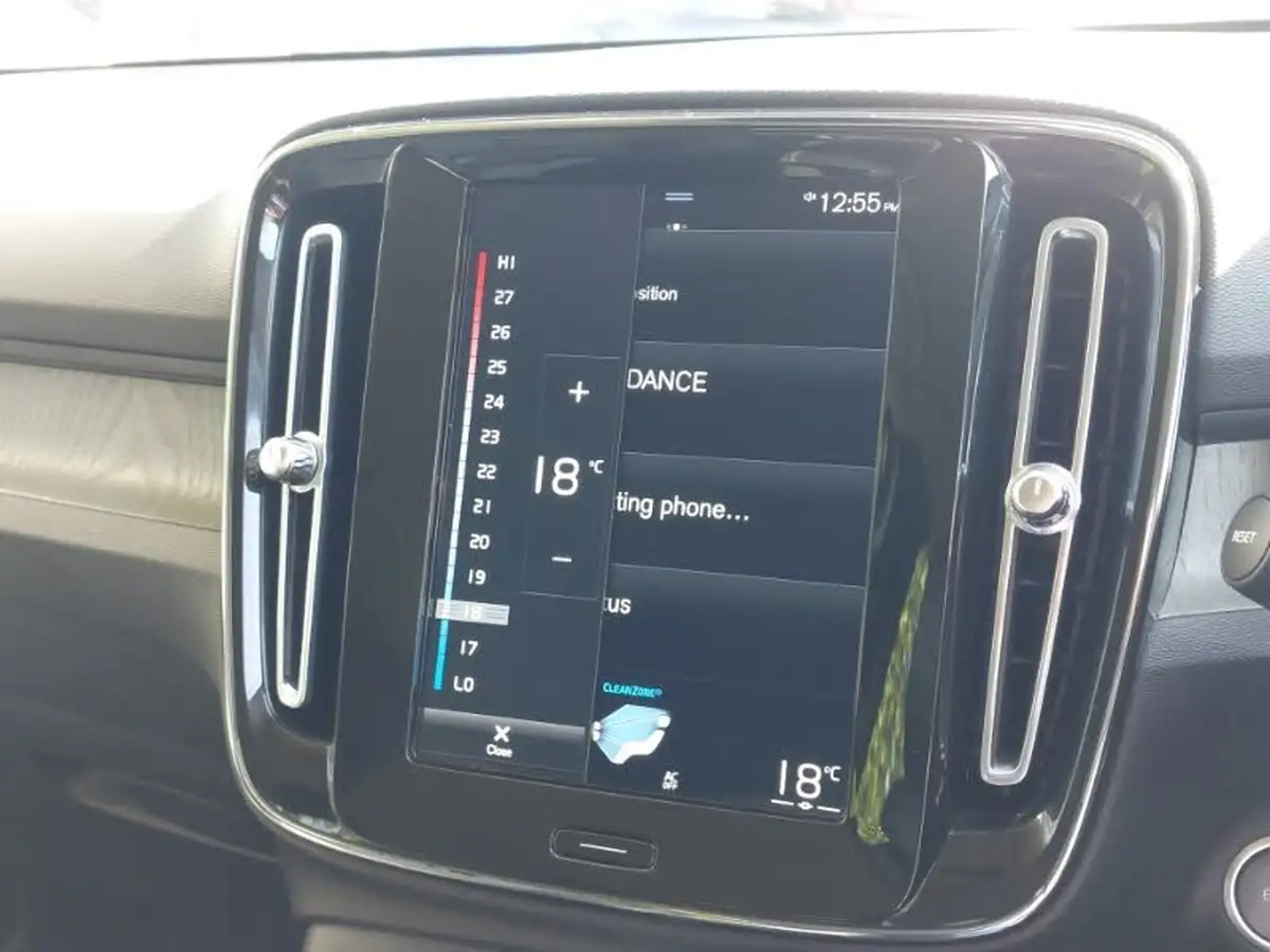 2021-volvo-xc40-15-t5-inscription-262bhp-big-16
