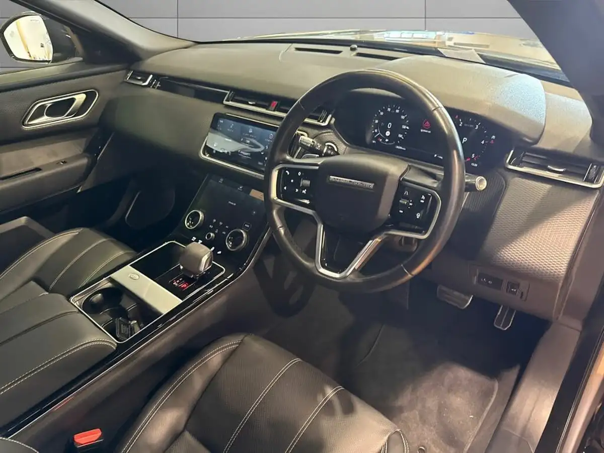 2022-land-rover-range-rover-velar-20-d200-velar-edition-big-1