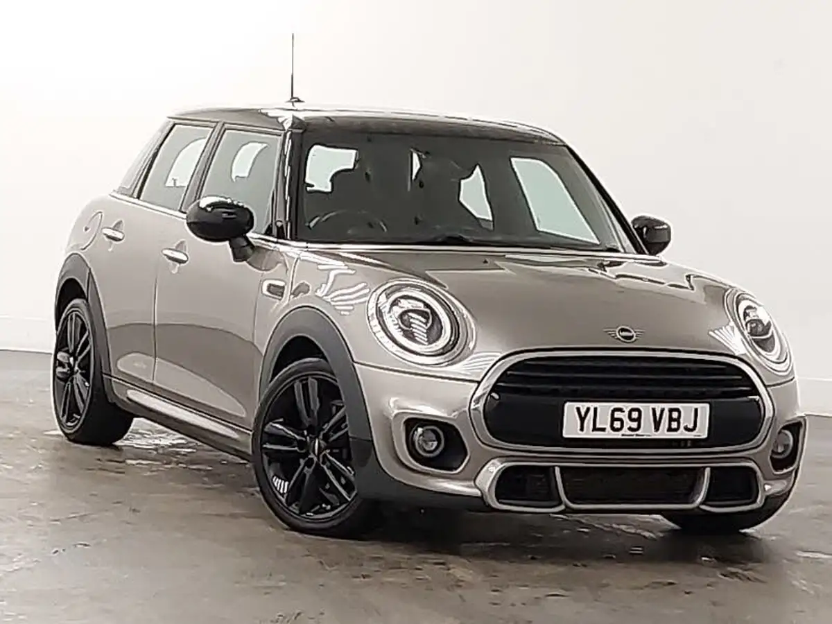 2020-mini-cooper-15-cooper-sport-hatchback-5d-auto-big-0