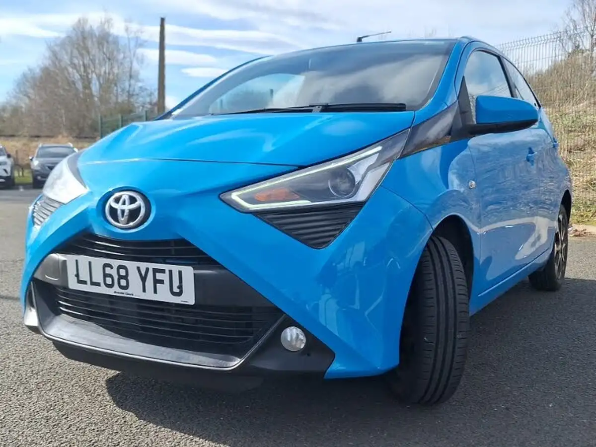 2019-toyota-aygo-10-vvt-i-x-plore-big-12