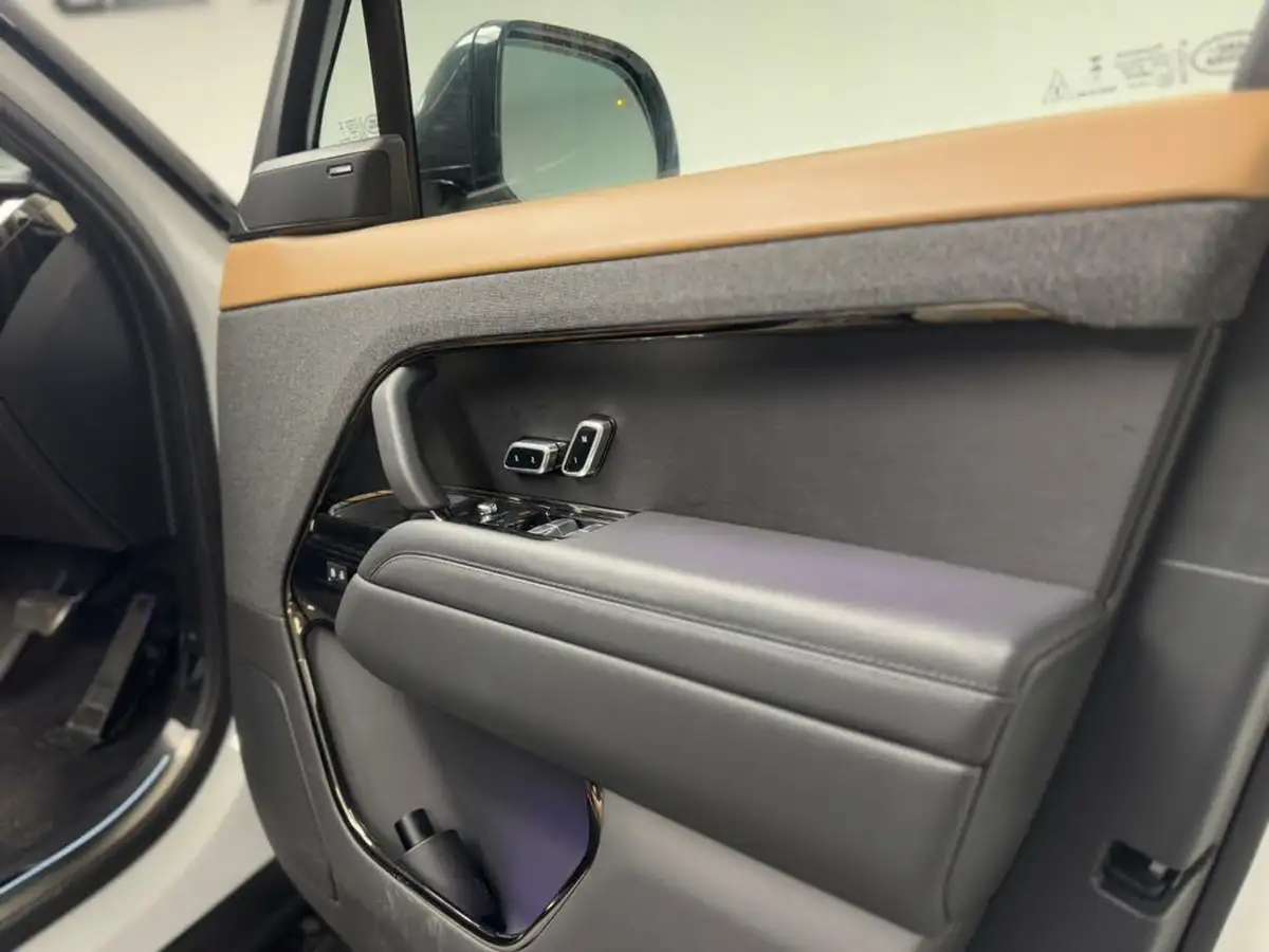 2024-land-rover-range-rover-sport-30-p460e-autobiography-big-23