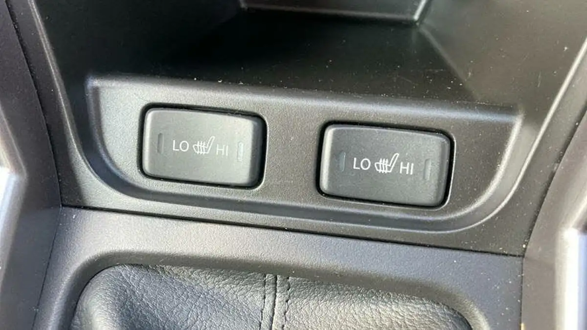 2023-suzuki-s-cross-14-boosterjet-motion-big-12