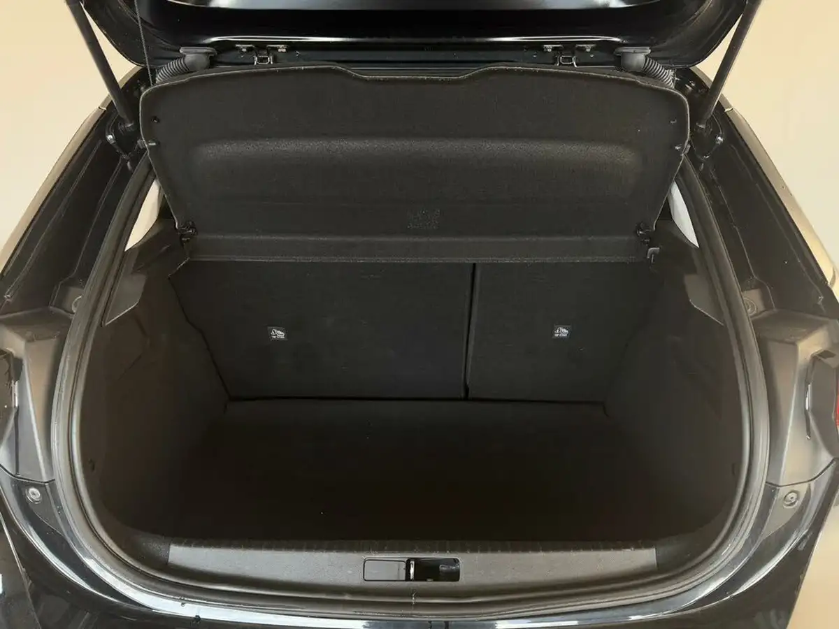 2021-vauxhall-corsa-12-turbo-elite-nav-premium-big-33