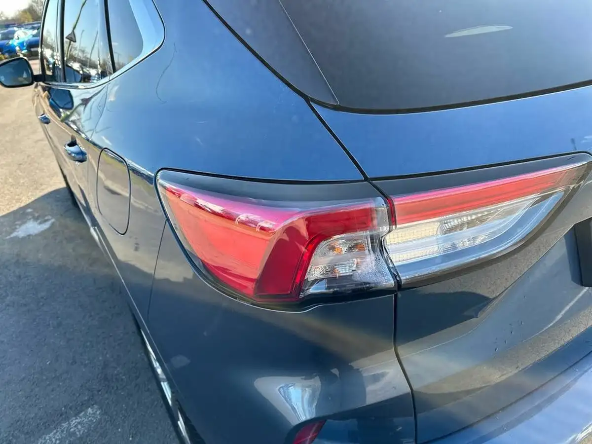 2024-ford-kuga-25t-vignale-190ps-fhev-big-32