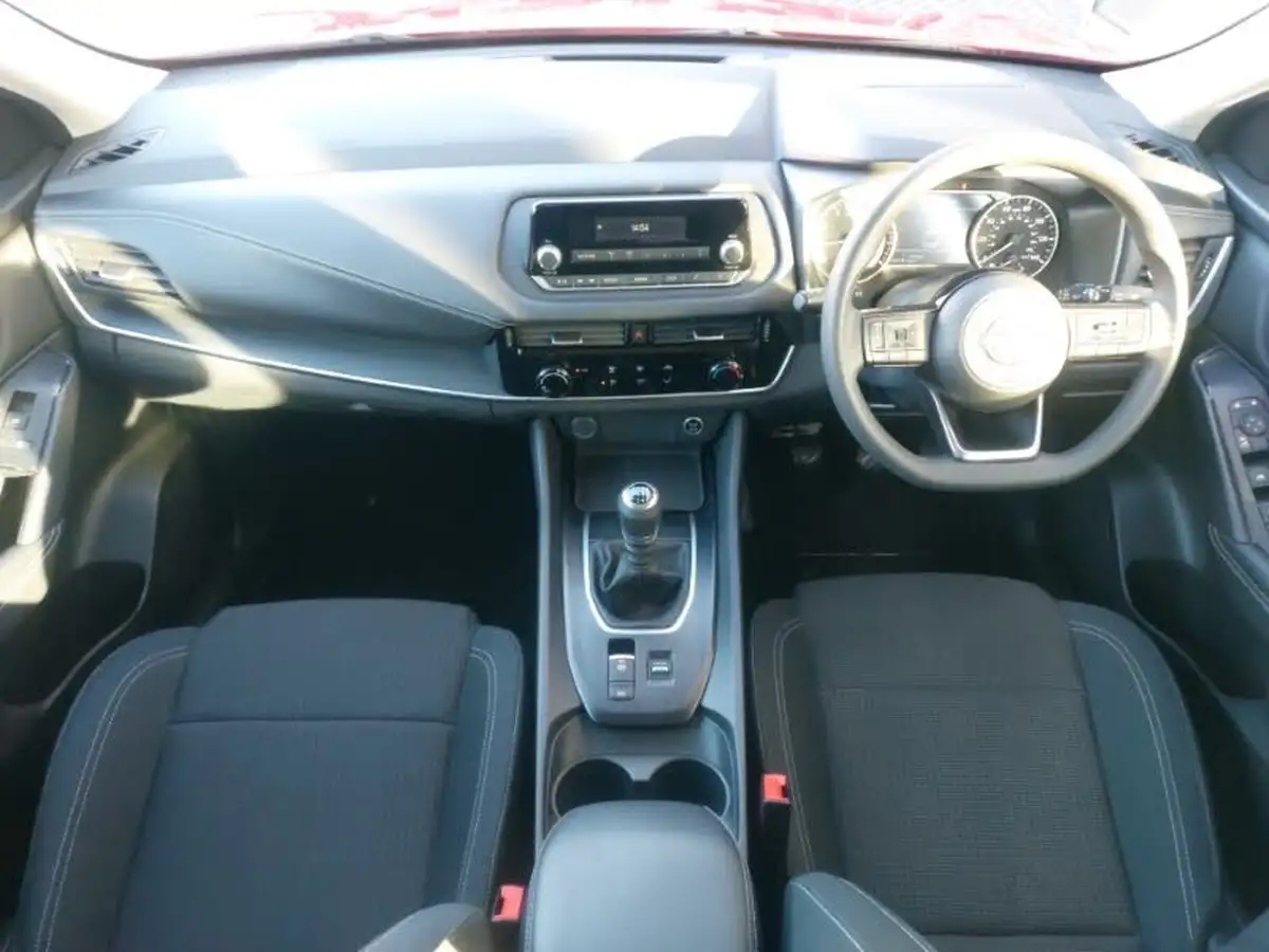 2021-nissan-qashqai-13-dig-t-visia-big-2