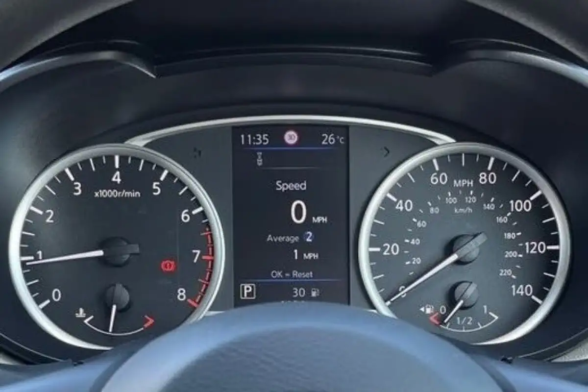 2021-nissan-micra-10-ig-t-acenta-cvt-big-27